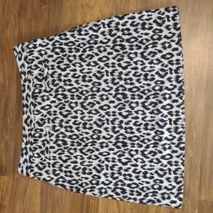 Talbots leopard print knit skirt